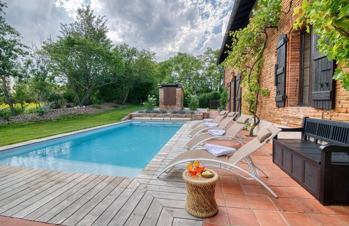 Belbeze-de-Lauragais Maison | Montillet - Maison piscine, terrain multisport