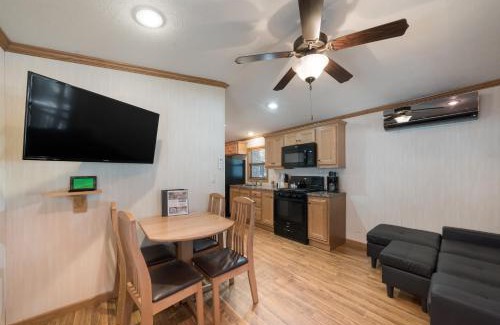 Moody Station Balnéaire | Moody Beach Camping Resort Cottage - Two Bedroom Deluxe