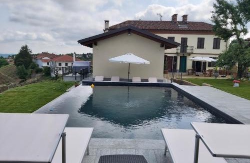 Mongardino Maison | Moon Garden