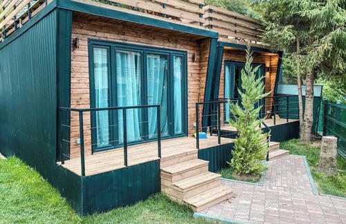 Busteni Maison | Moon Juliet 4