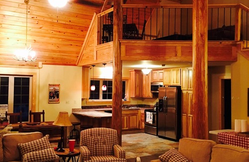Dundee Maison | New Moon Lake Lake Lodge Lodge idéal pour une escapade en famille ou en couple!