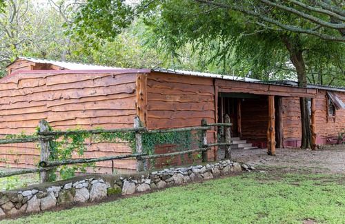 Satin Maison | Moon River Ranch - Gate House