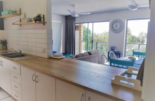 Caloundra Appartement | Moondara Unit 2 21 Bulcock Beach Esplanade Bulcock Beach