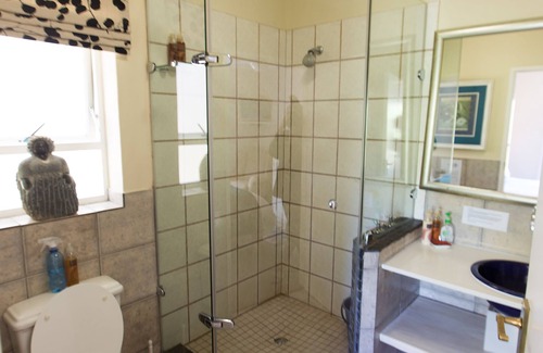 Glencairn Maison | Moonglow Guest House
