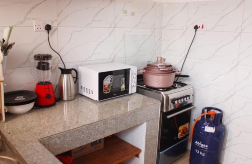 Kinyozi Appartement | Moonland Homes