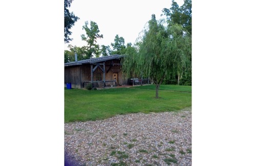 Redfield Cabine | Moonlight Country Cabin -Brand New Custom Build Secluded for a Romantic Getaway!