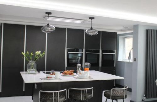 Norwich Maison | Moonsticks