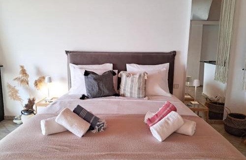 Kokinos Pirgos Appartement | Moonstone Seafront Suite