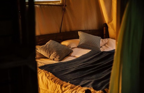 Gloucester Autre | Moor Farm Canvas Hideaway