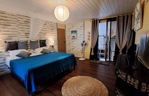 Hauru Maison | MOOREA - Faaora Lodge