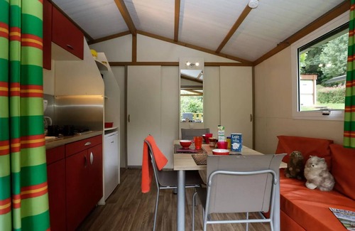 Alliat Chalet De Ski | Moréa chalet 2010 sleeps 5
