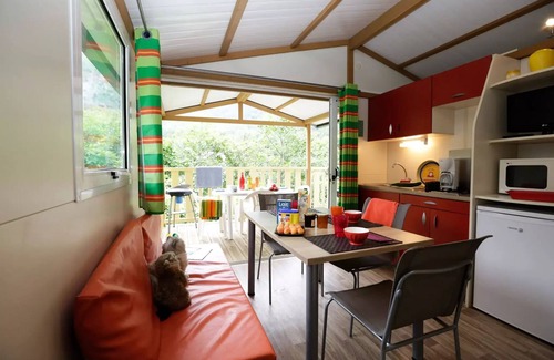 Alliat Chalet De Ski | Moréa chalet 2010 sleeps 5