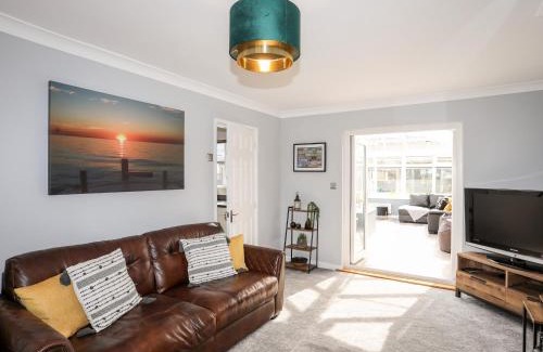 Trefor Maison | Mor a Mynydd