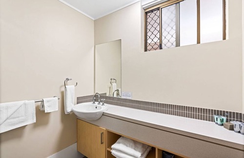 Caboolture South Hôtel | Morayfield Tavern & Motel