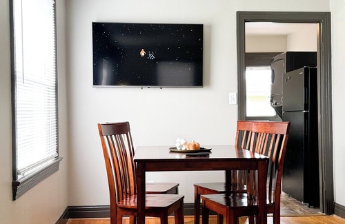 Gallatin Maison | More Space than Hotel -- King Bed/ Bunk Bed / Laundry - 29mi to Nashville