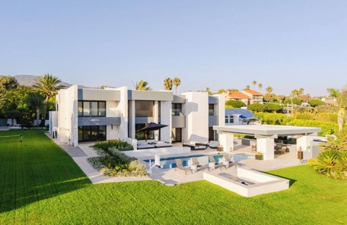Western Malibu Maison | Morning View Malibu -Malibu Masterpiece in the Making w/Views & Beach Access