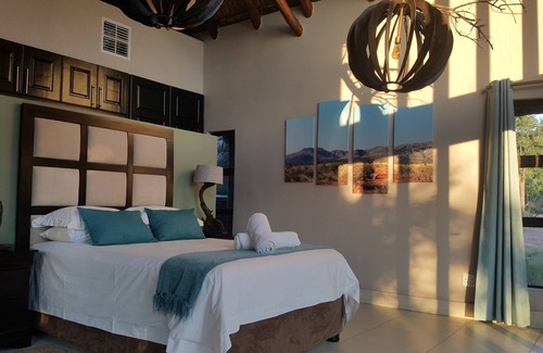 Pilanesberg National Park Cabine | Morokolo Safari Lodge