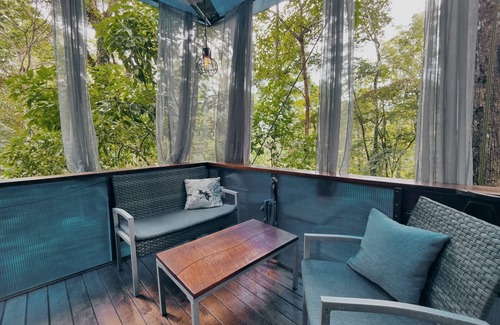 Cocles Cabine | Morpho - adventurous Treehouse with amazing 360 view with pool and wifi access