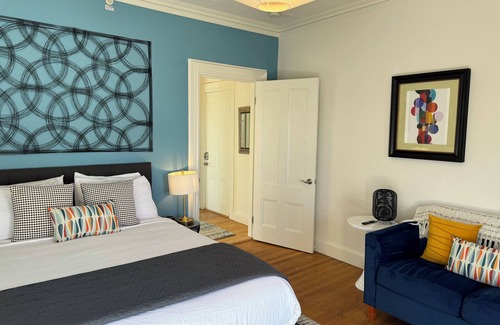 Parkside Hôtel | Morrill Mansion | 3 | Self Check In | Parking