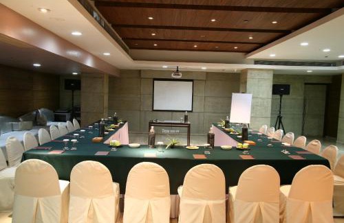 Sector 18 Hôtel | Mosaic Original,Noida