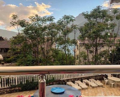 Risan Appartement | Mosaic Penthouse Condo with Sea View