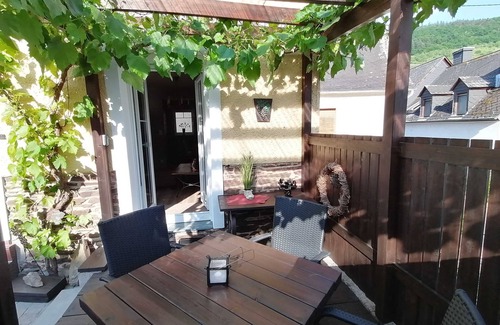 Zell Maison | Moselfrische - Fh avec 2 chambres, douche / WC, WC invités, terrasse, max. 4 P