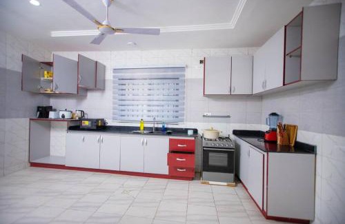 Nungua Appartement | Most Beautiful 3 Bedroom House in Spintex