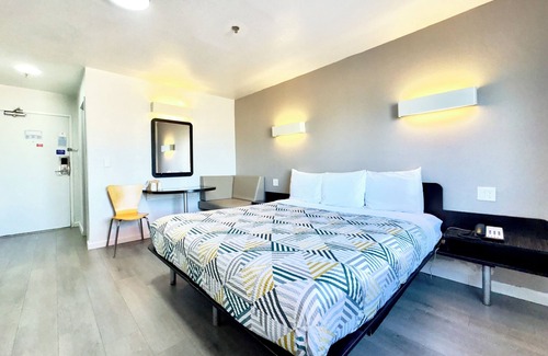 Buckner Terrace - Everglade Park Hôtel | Motel 6 Dallas, TX - Fair Park