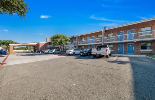 Plano Hôtel | Motel 6-Plano, TX - Plano Northeast