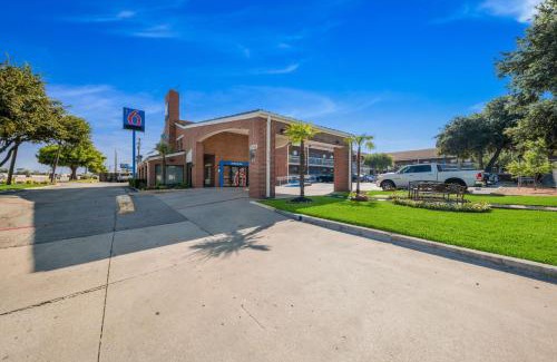 Plano Hôtel | Motel 6-Plano, TX - Plano Northeast