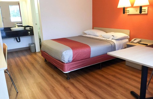 Roseville Hôtel | Motel 6 Roseville, MN - Minneapolis North
