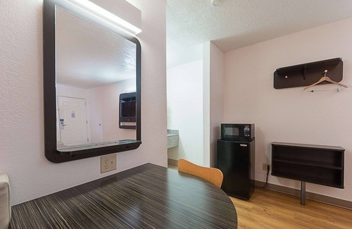 Vance Jackson Hôtel | Motel 6 San Antonio, TX - Fiesta Trails