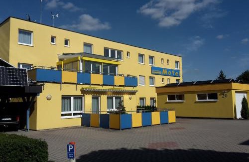 Neuhengstett Hôtel | Motel Am Highway