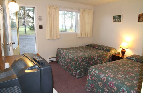 Saint-Timothee Hôtel | Motel au Bord du Lac