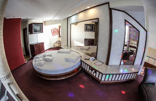 Centro Hôtel | Motel Supreme