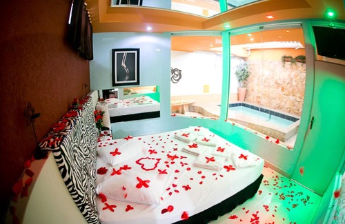 Centro Hôtel | Motel Supreme