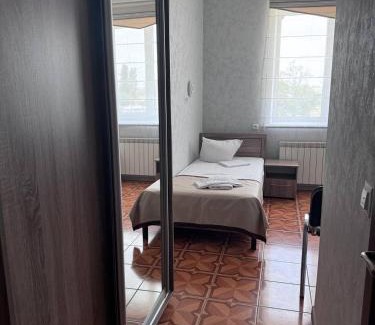 Mykolaiv Oblast Hôtel | Motel Xameleon