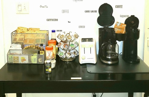 Columbus Maison | BEAU COTTAGE PRES DE L'AEROPORT + PETIT DEJEUNER
