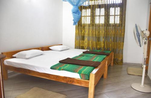 Anuradhapura Maison | Mother House