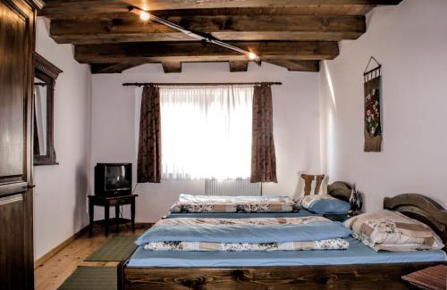 Cisnadioara Maison | MotoCamp Sibiu - only for bikers!
