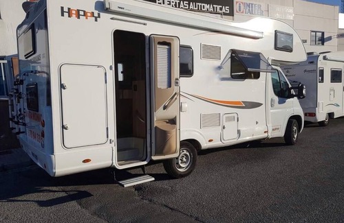 Velilla de San Antonio Maison | Motorhome rental