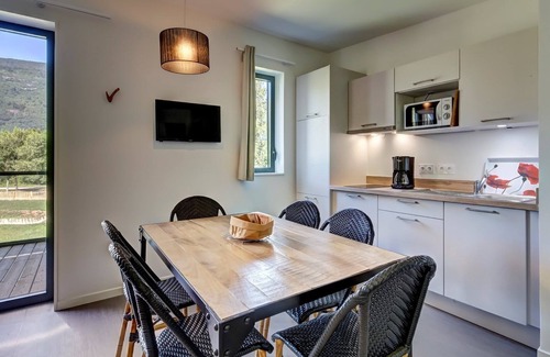 Motz Copropriété | Motz | Edge of Natura 2000 | Unique Apt | Sleeps 6