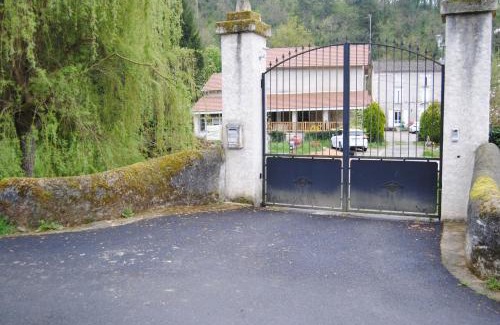 Saint-Martial-de-Valette Lit Et Petit-Déjeuner | moulin de rouchillou
