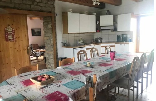 Ruffey-sur-Seille Maison | Moulin au fil de l'eau, Jura