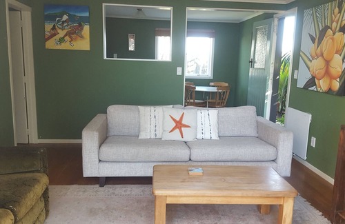 Mount Maunganui Maison | Mont Beach Surf Bach