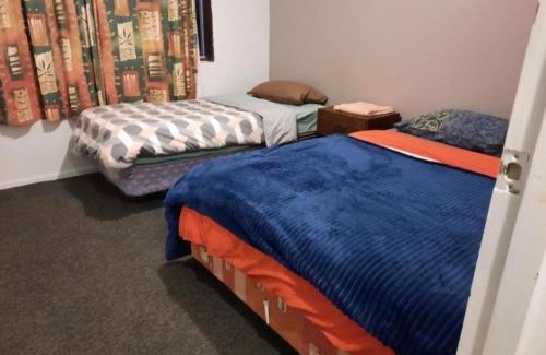 Mount Maunganui Maison | Mount Budget Accommodation