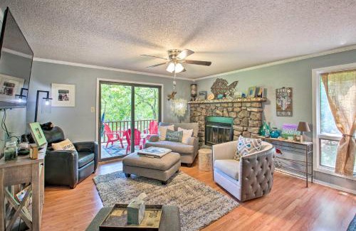 Mount Ida Appartement | Mount Ida Condo with Balcony and Resort Amenities