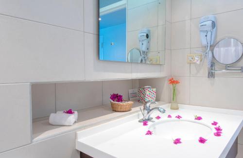 Black Rock Hôtel | Mount Irvine Bay Resort