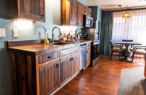 Summerhaven Cabine | Mount Lemmon Lodge