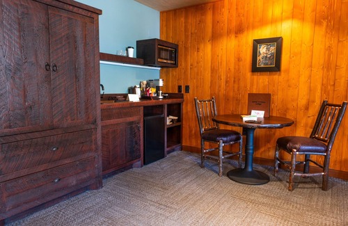 Summerhaven Cabine | Mount Lemmon Lodge